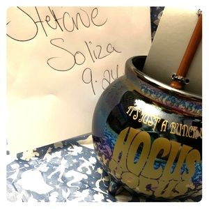 Hocus-pocus Disney mug.